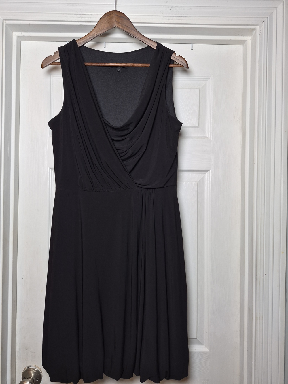 Tiana B Black Sleeveless V-Neck Draped Women's Dress Large